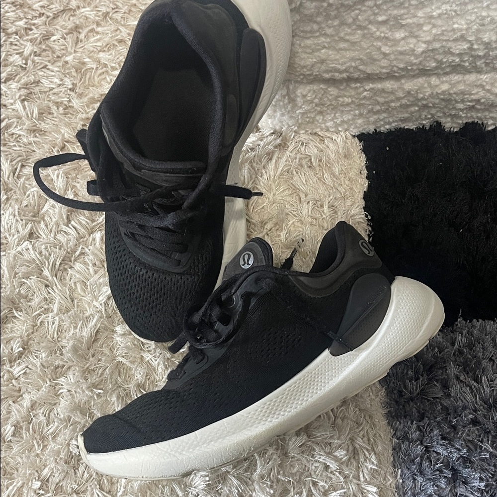 Lululemon Beyondfeel Running Shoes